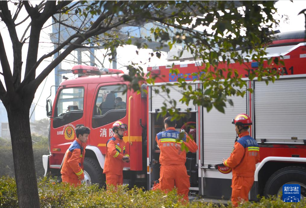 河南平顶山煤矿事故追踪：10人遇难6人失联