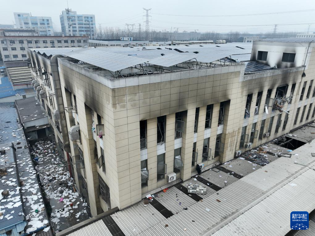 应急管理部派工作组赴常州指导一企业粉尘爆炸事故救援处置